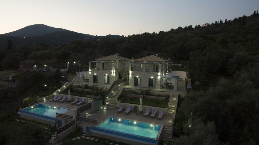 Ionian Diamond Villas Mikros Gialos Bagian luar foto